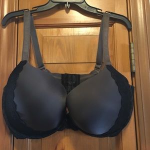 Size 40G TORRID Push-Up Plunge Bra